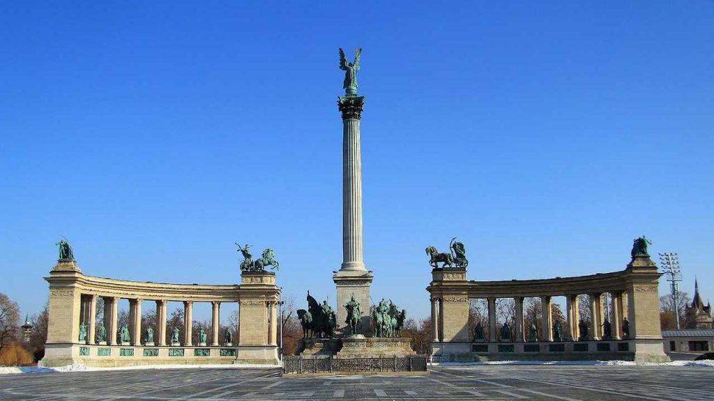 View of Heroes Square