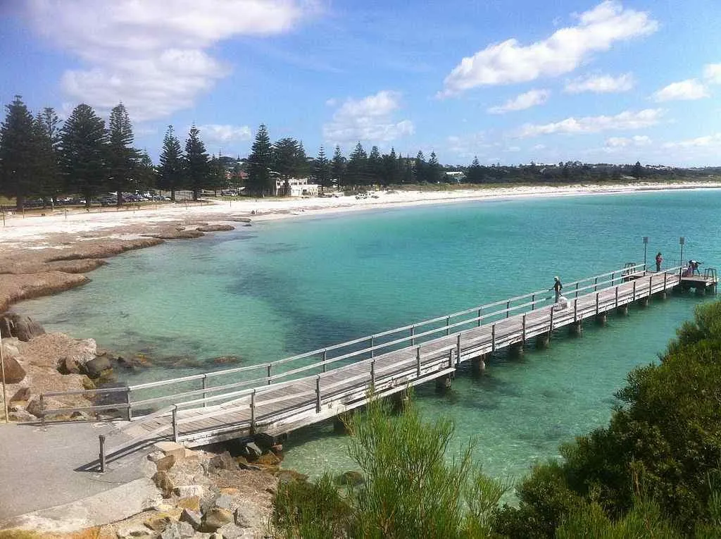 Ellen Cove in Albany