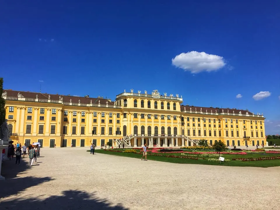 View of Schonnebrun Palace