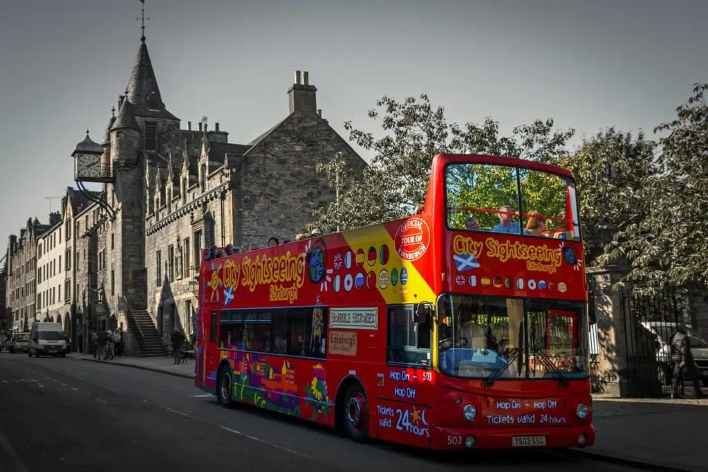 bus in edinburgh