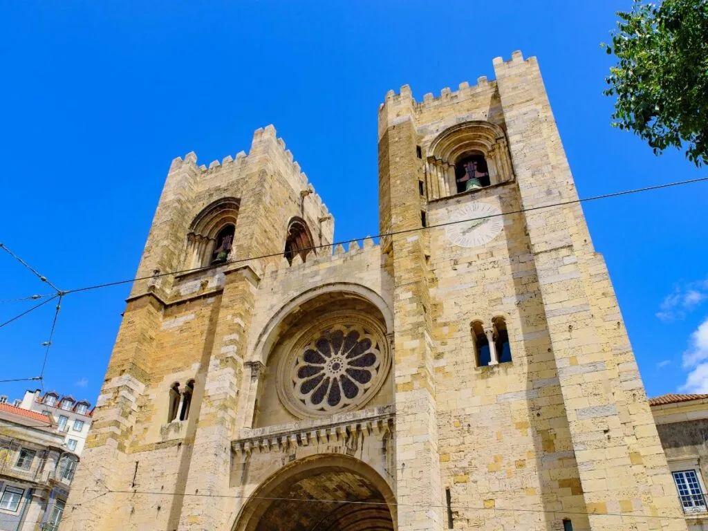 the exterior of lisbon cathedral