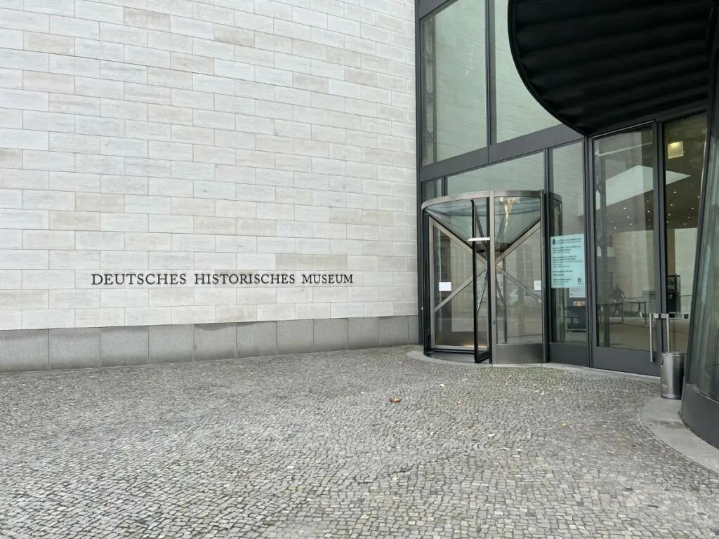 entrance to the Deutsches Historiches Museum