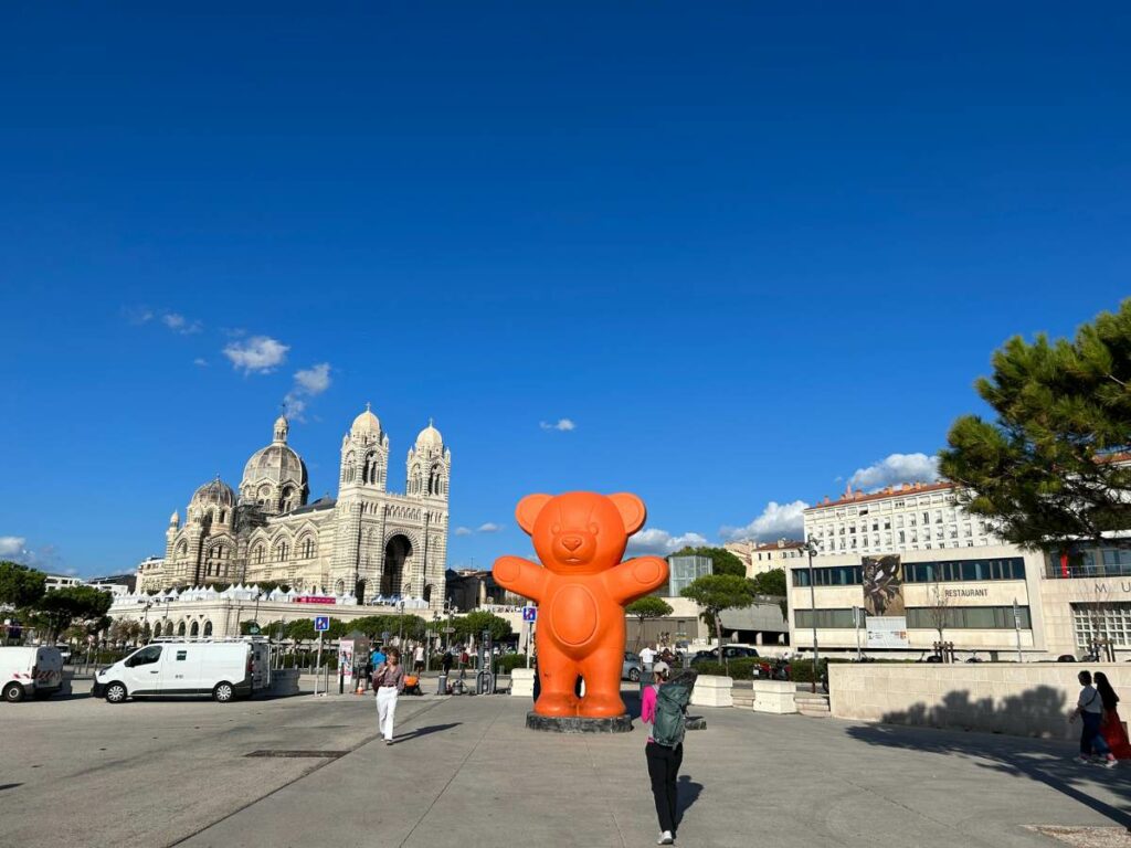 Janus the bear in front of Marseille Cathedral