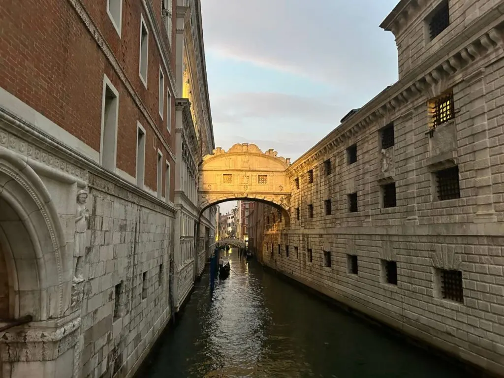 Bridge of Sighs in Venice 